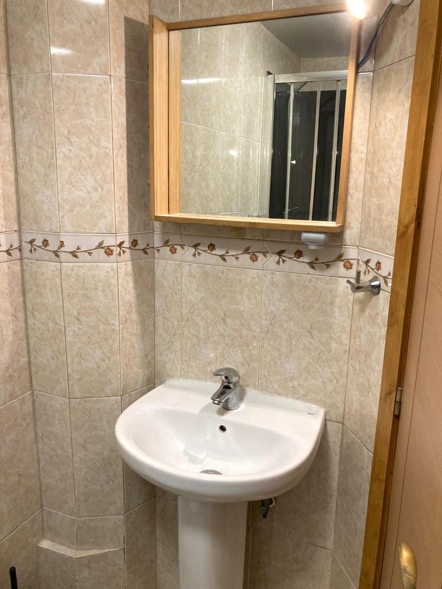 Lisbon T2 Apartment In Typical Villa In Sapadores Lizbona Zewnętrze zdjęcie