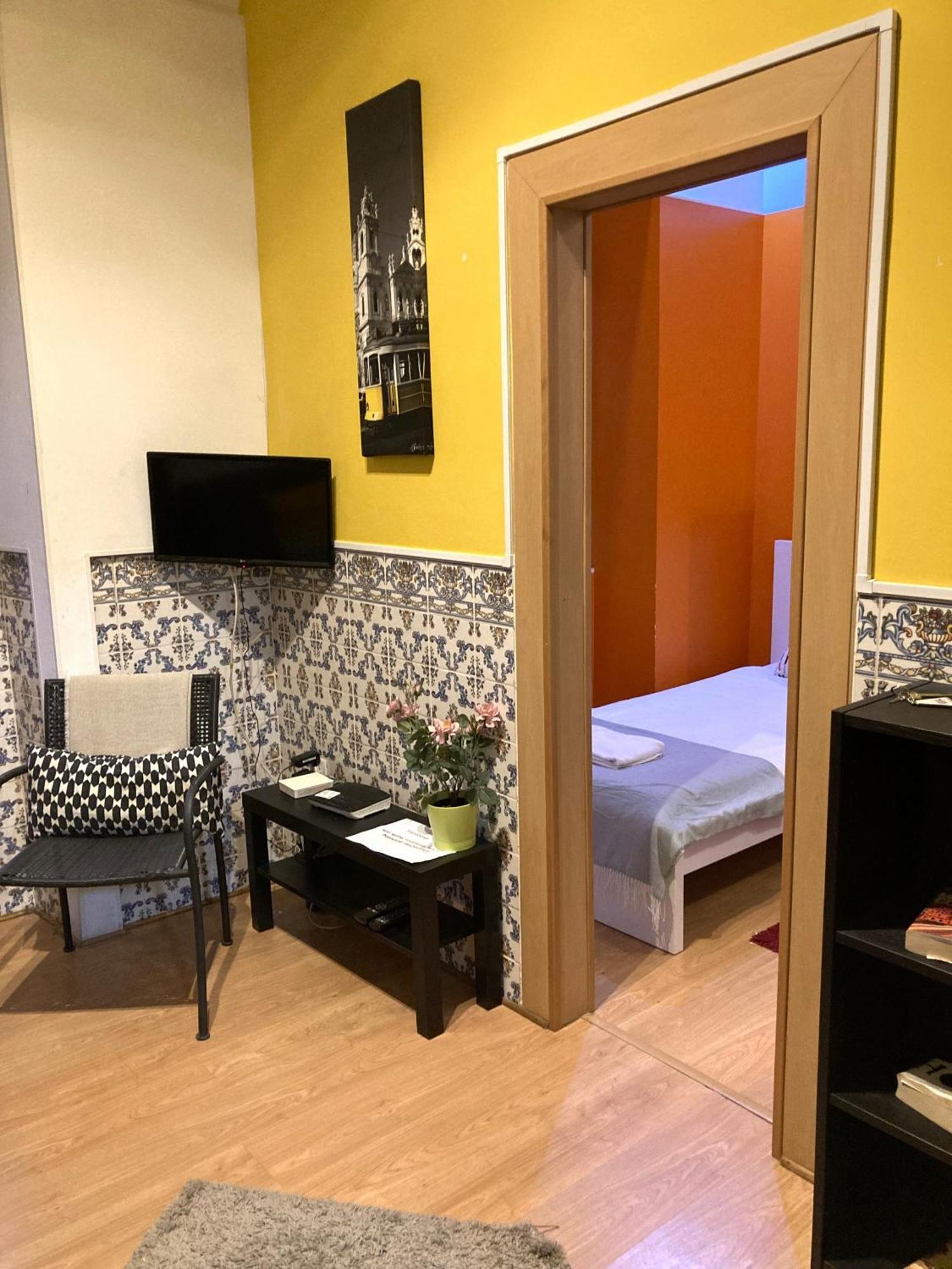 Lisbon T2 Apartment In Typical Villa In Sapadores Lizbona Zewnętrze zdjęcie